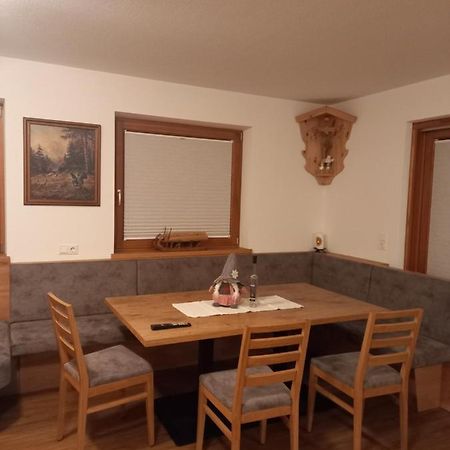 Grosszuegiges Apartment Georg Mayrhofen Barrierefrei Hollenzen Bagian luar foto
