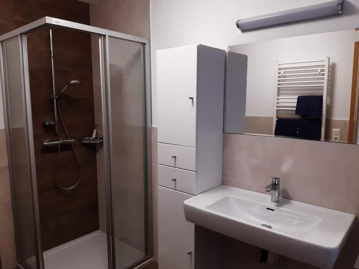 Grosszuegiges Apartment Georg Mayrhofen Barrierefrei Hollenzen Bagian luar foto