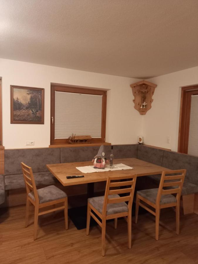 Grosszuegiges Apartment Georg Mayrhofen Barrierefrei Hollenzen Bagian luar foto