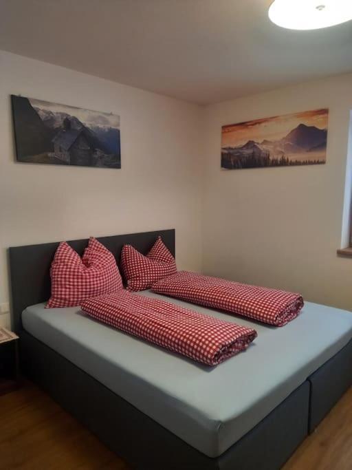 Grosszuegiges Apartment Georg Mayrhofen Barrierefrei Hollenzen Bagian luar foto